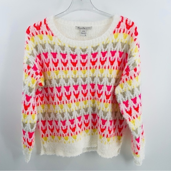 American Rag Crew Fuzzy Soft White Eyelash Tan Neon Pink Orange Yellow Sweater - Picture 1 of 8